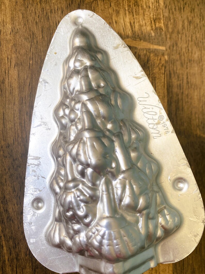 1974 Wilton Twopiece Christmas Tree Mold/3d Christmas Tree Mold