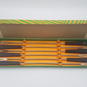 Vintage Fondue Fork Set/6 Piece/Vintage Wooden Fondue Fork Set/Color Dot Fondue Fork Set/Fondue Utensils/Fondue Skewers