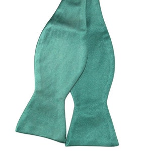 100% High Quality Silk Hunter Green Solid  Self-Tie Bow Tie with Optional Matching Pocket Square