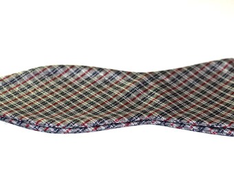 100% High Quality Silk Red and Gray Plaid  Self-Tie Bow Tie
