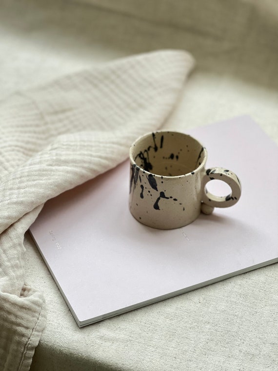 Beige Ceramic Coffee Mug, Medium Size Coffee Cup, 5oz Stoneware Cup, Black  Speckled Modern Ceramic Mug, 150 Ml Mug 