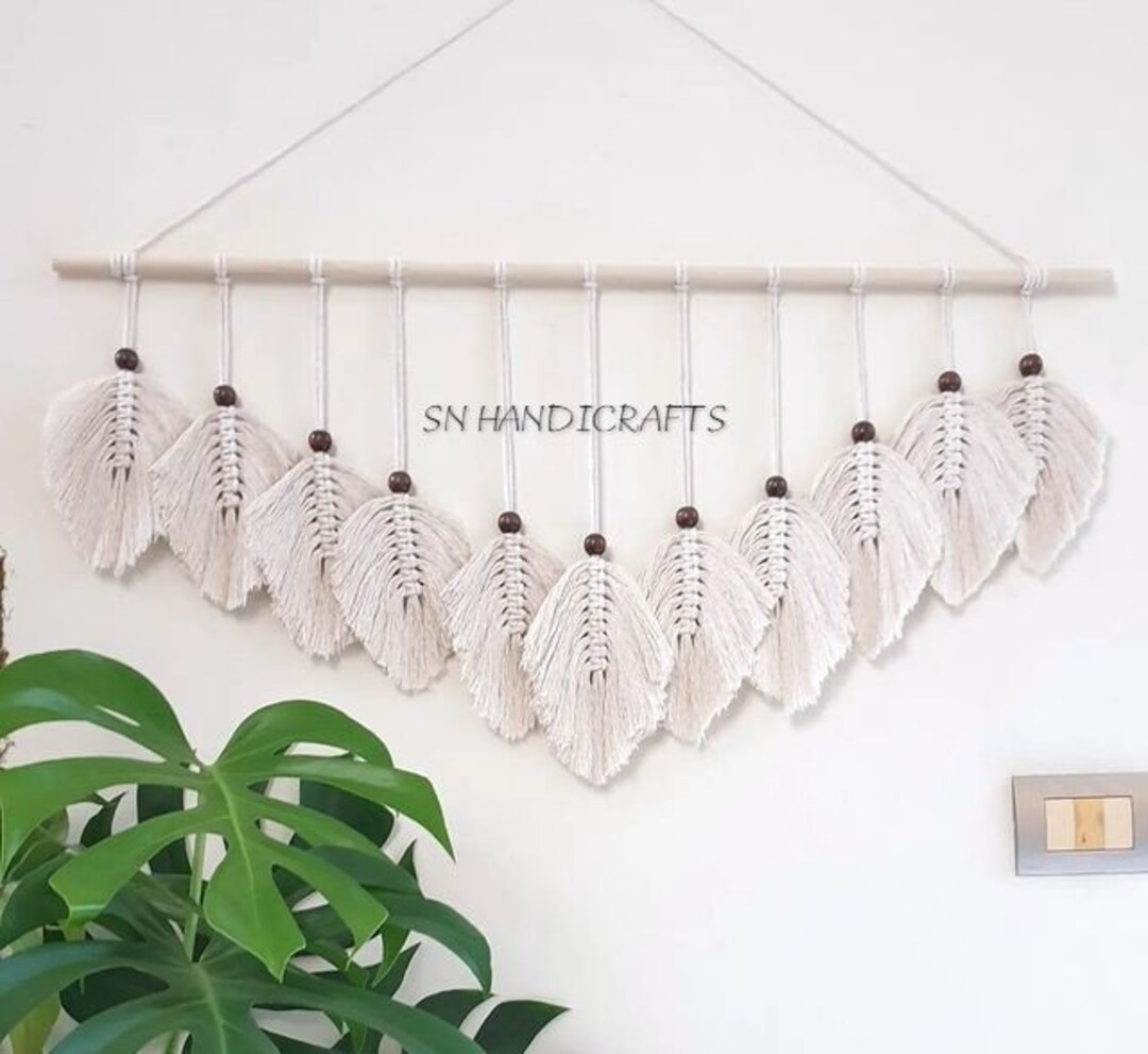 Large Macrame Feathers// Macrame Wall Hanging// Macrame Leaves// Boho