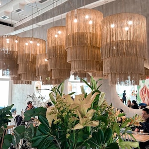 Duna Clara handgjord makraméljuskrona | Neutral beige lampa | Boho lampskärm | Rustik heminredning
