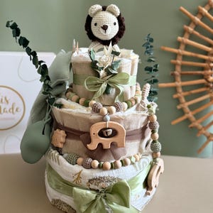 Pastel de pañales estilo león bohemio | Pastel de pañales safari para niño | Regalo para baby shower | Pastel de pañales para niño | Regalo para recién nacido imagen 4