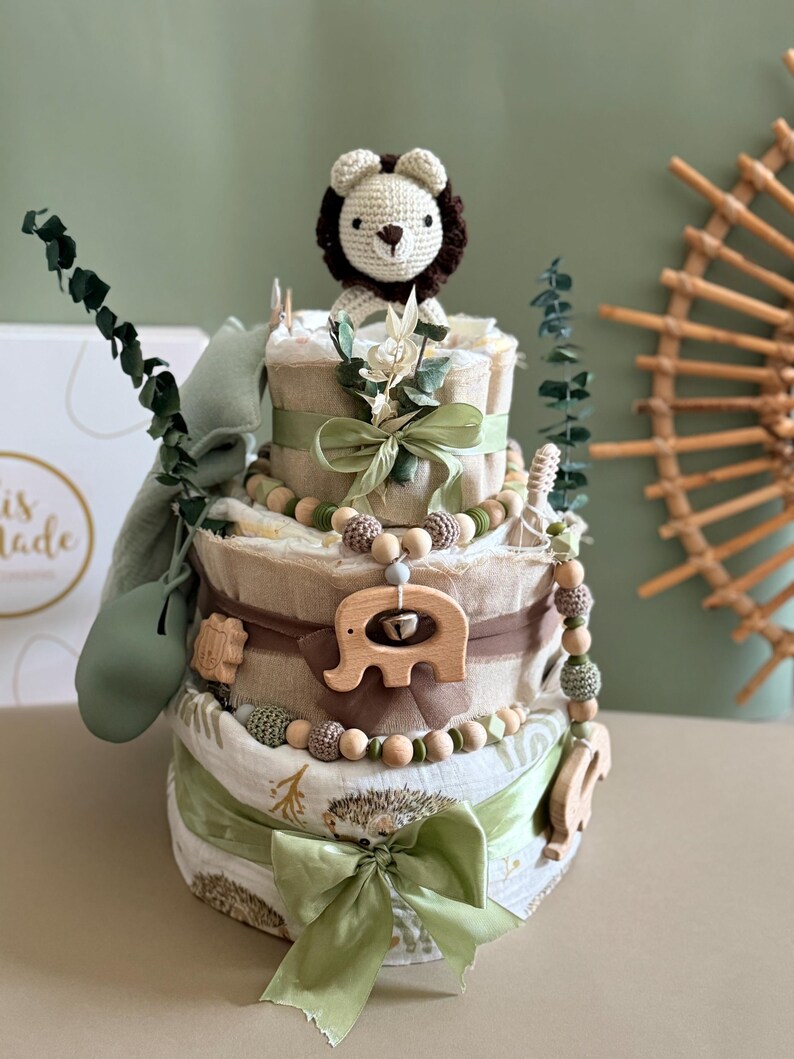 Pastel de pañales estilo león bohemio | Pastel de pañales safari para niño | Regalo para baby shower | Pastel de pañales para niño | Regalo para recién nacido imagen 4