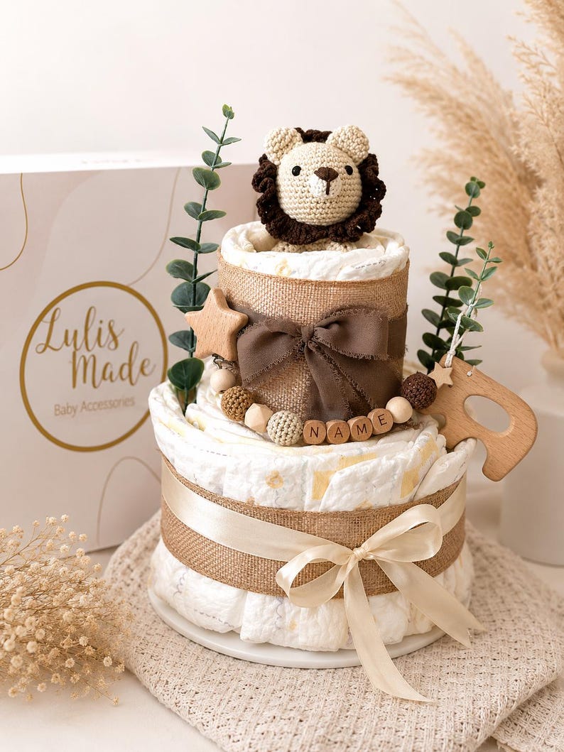 Gâteau de couches personnalisé pour garçon avec un éléphant | Cadeau de naissance | Gâteau de couches beige et or | Cadeau de naissance image 2