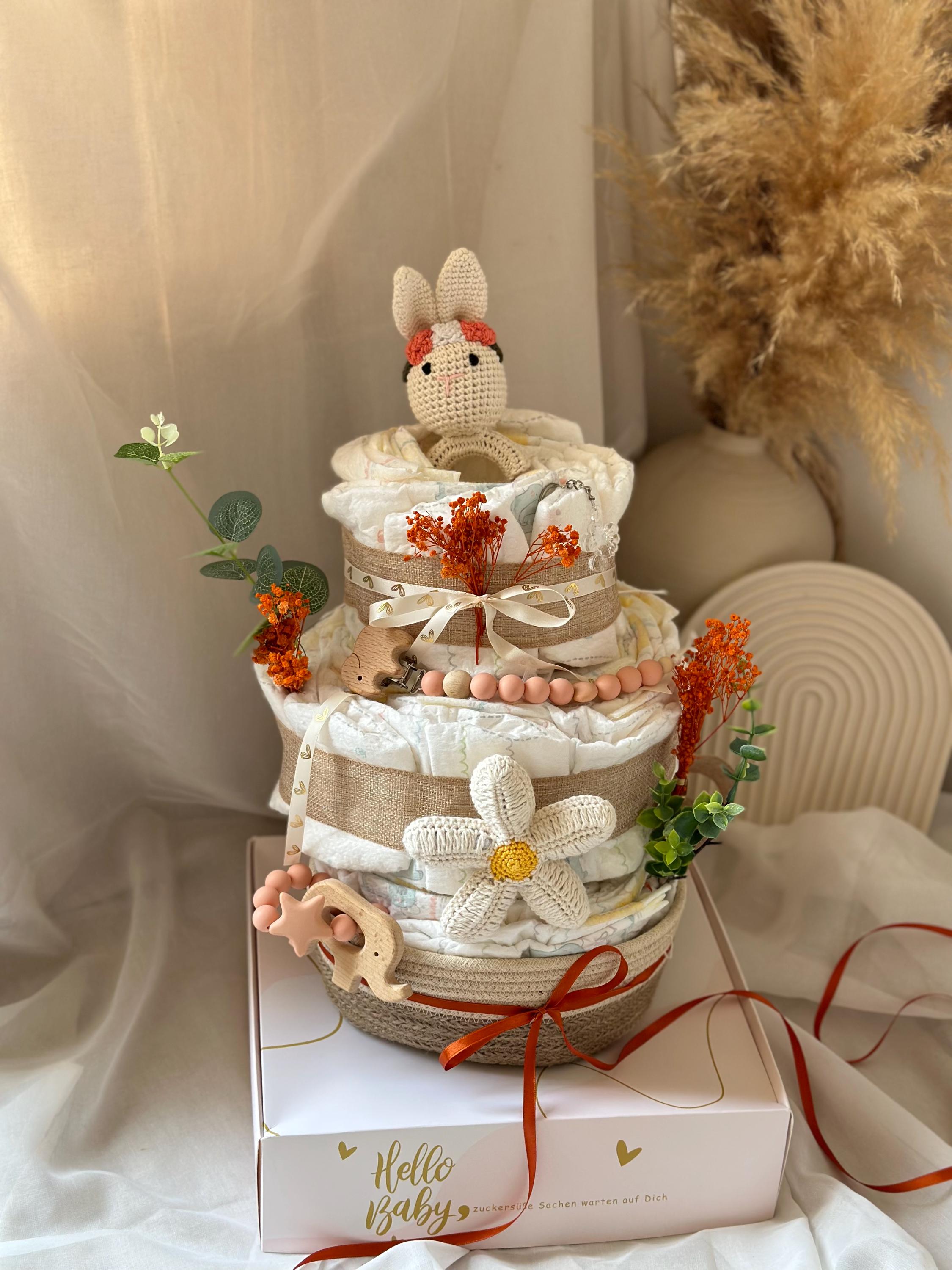Windeltorte Neutral Mit Teddy-Bär – 2-stöckig, 40 Windeln Gr.3, Baby-Erstlingsset