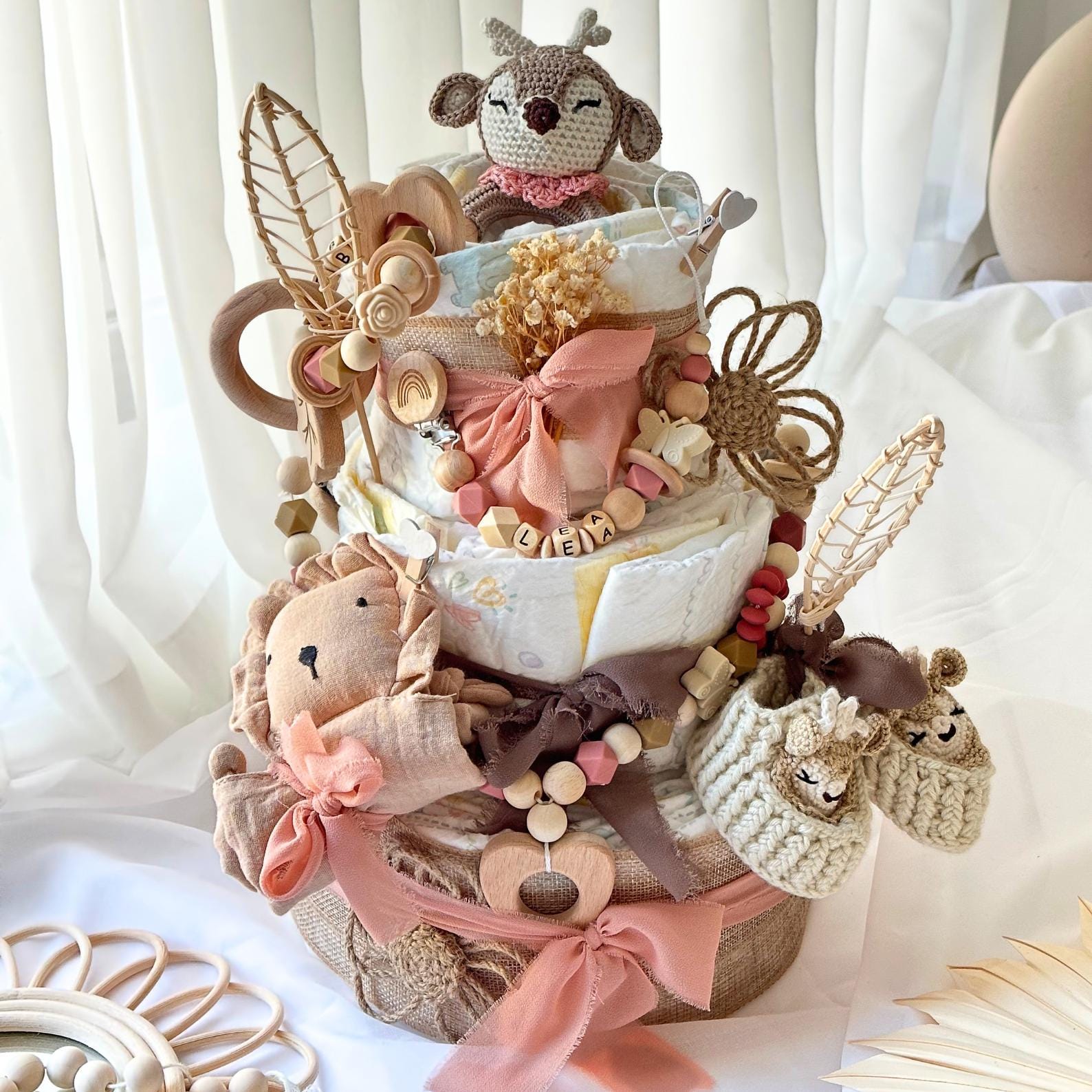 女の子向けのオムツケーキ、赤ちゃんの誕生祝い - Etsy 日本