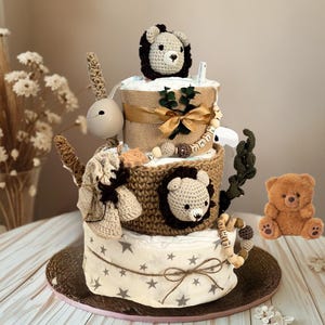 Diaper cake baby gift for baby boy and baby girl