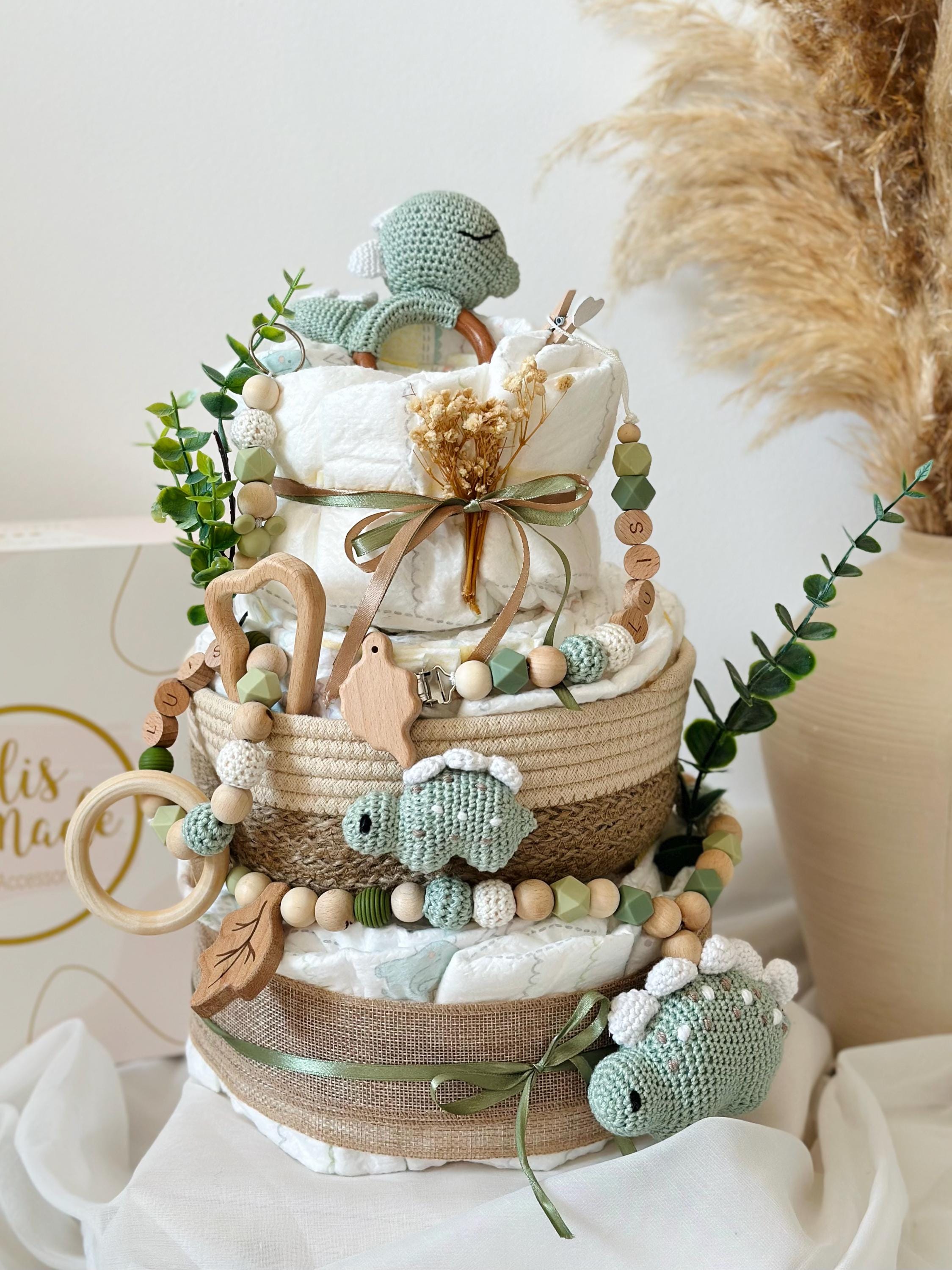 Diaper cake for boys and girls