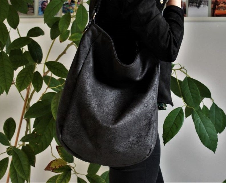 IKS bag black bag / large / hobo boho bohemian / simple zipper big vegan vegetarian / fake leather faux leather / fabric / school / casual image 3