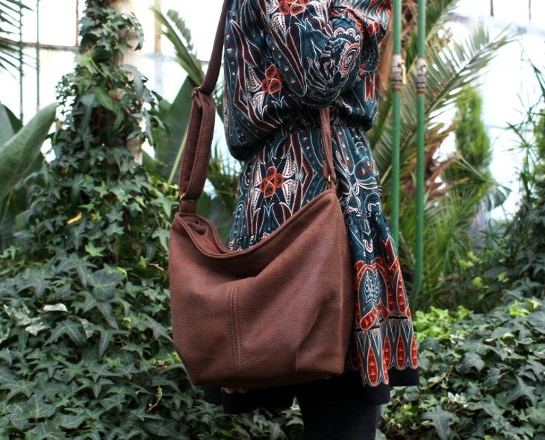 Mini sack vegan bag / brown bronze choco / boho bohemian hippie nature / crossbody shoulder bag handbag / minimal simple everyday casual zdjęcie 8