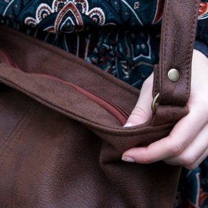 Mini sack vegan bag / brown bronze choco / boho bohemian hippie nature / crossbody shoulder bag handbag / minimal simple everyday casual zdjęcie 5