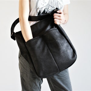 IKS bag black bag / large / hobo / simple zipper big vegan vegetarian / fake leather faux leather / fabric / school / casual bag/ city bag