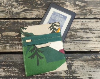 case for kindle / kindle case / paperwhite case / kindle cover / vegan cover / vegan case for kindle / forest case kindle / print mountain