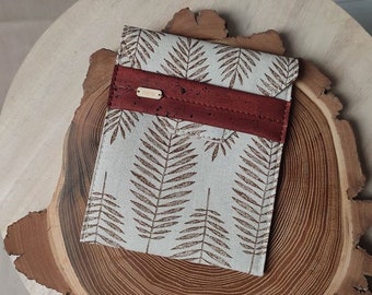 case for kindle / kindle case / paperwhite case / kindle cover / vegan cover / vegan case for kindle / floral case kindle / fern forest case