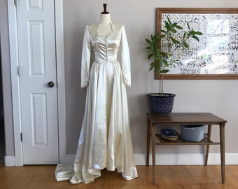1940's vintage wedding dresses