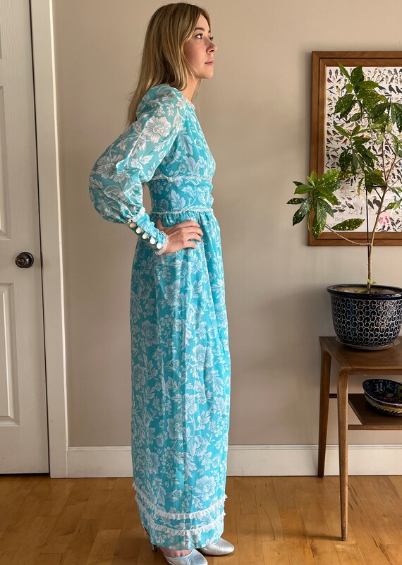 1970’s maxi dress, gorgeous turquoise & white flo… - image 7