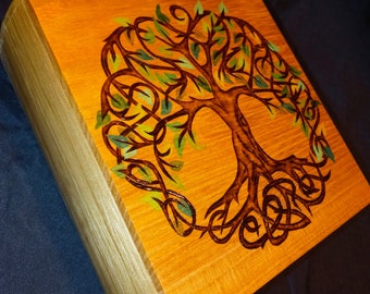 Tree of life woodburned Pyrography box wood wooden nature leaves green keepsake family Nordic Viking style spiritual