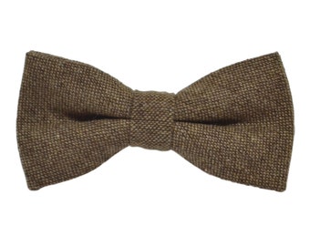 Highland del tessuto della tela di iuta marrone Bow Tie