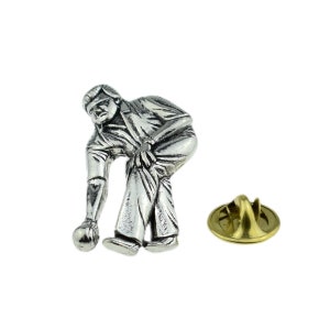 Lawn Bowls, Crown Bowls Pewter Lapel Pin / Badge