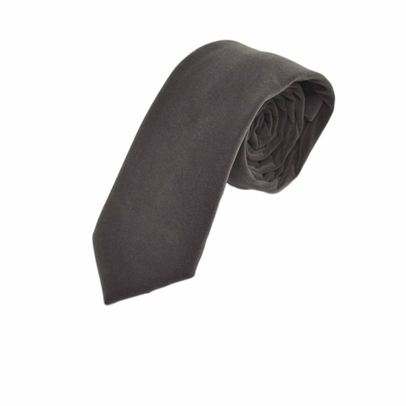 Luxury Dark Silver Grey Velvet Tie