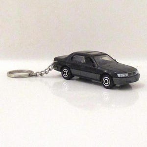 1994 Lexus LS400 Black Keychain,