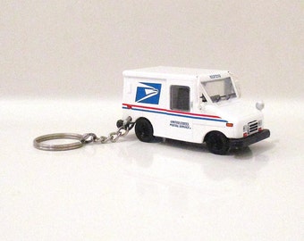 USPS Mail Truck, Mailman, Postman, LLV Postal Delivery Vehicle Keychain, Postal Service, Post Office, USPS Keychain gift, Mail Box present