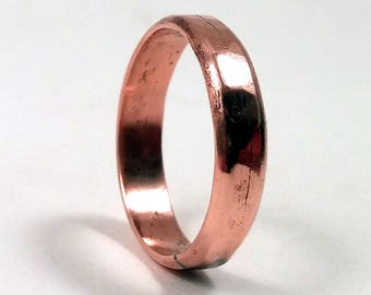 Fede nuziale in rame martellato: anello impilabile lucido, 3 mm