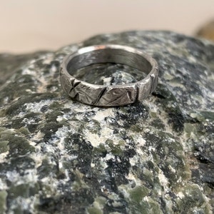 Men's Rugged Norse Wedding Ring in Pewter image 4