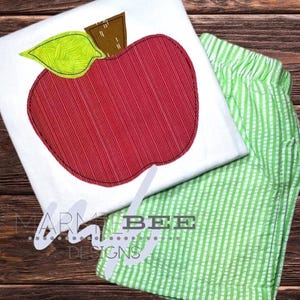 Simple Apple Applique