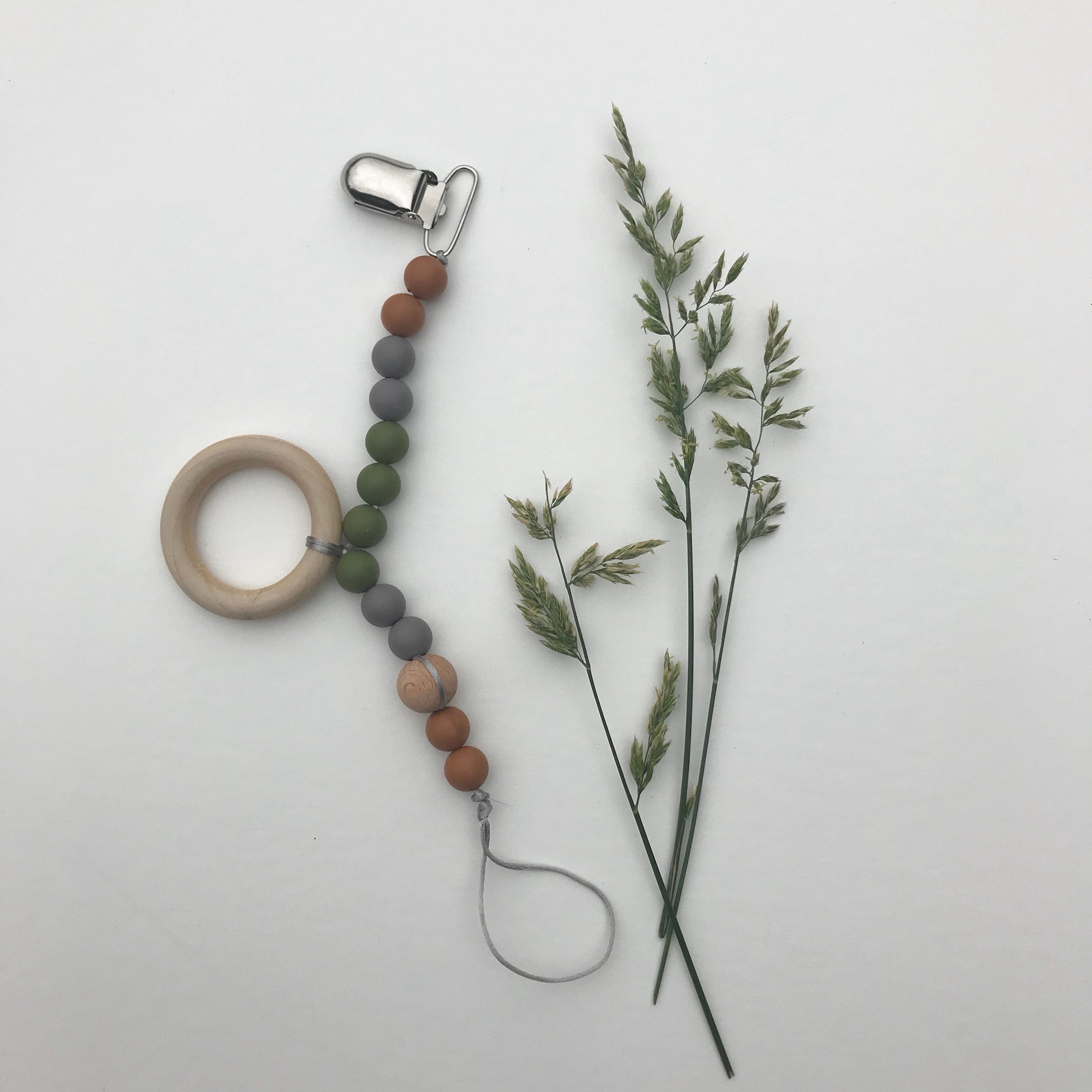 wildbird chickadee ring sling