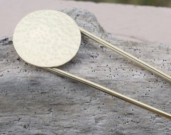 Full moon brass hair pin