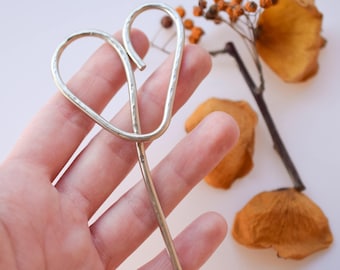 Silver heart hair pin