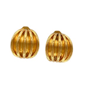 Clip-on Earrings, 18K Gold Plated Refreshed Retro Clam/Scallop/Nautilus Shells. Go 1950's w/ our nautical Clipons, Vintage Clipon Pair!