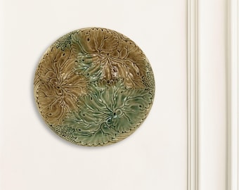 Majolica Antique 1880s Likely Portugeuse Wall Plate or Dish w/ Overlapping Stylized Grape Leaves in High Glazes of Green & Brown.