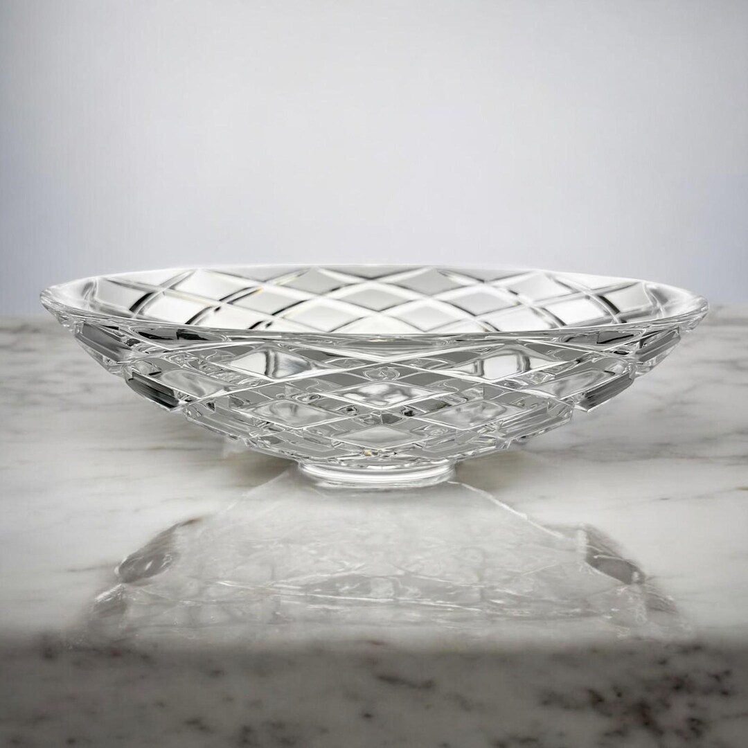 Tiffany &amp; Co. - ティファニー　クリスタルオーバルボール Tiffany & Co. blue soccer ball, exclusive to Tiffany & Co