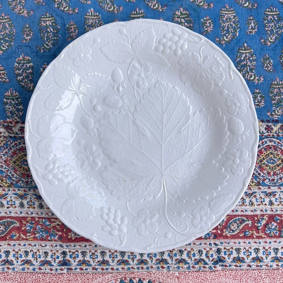 ポプラ DAVENPORT Burleigh窯 レリーフ皿 4枚 Staffordshire Burgess & Leigh (24) Partial Set: Strawberry-grape