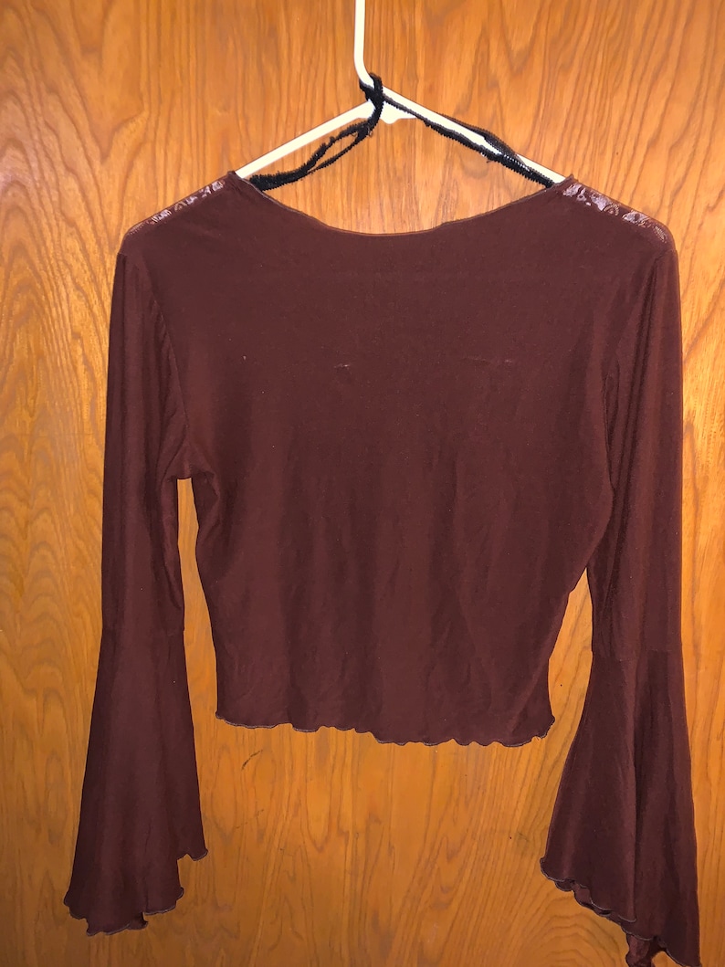 Lemon Fashion USA Brown Vintage Crop Top with Bell Sleeves and Psychedelic Hippie Pattern Size M