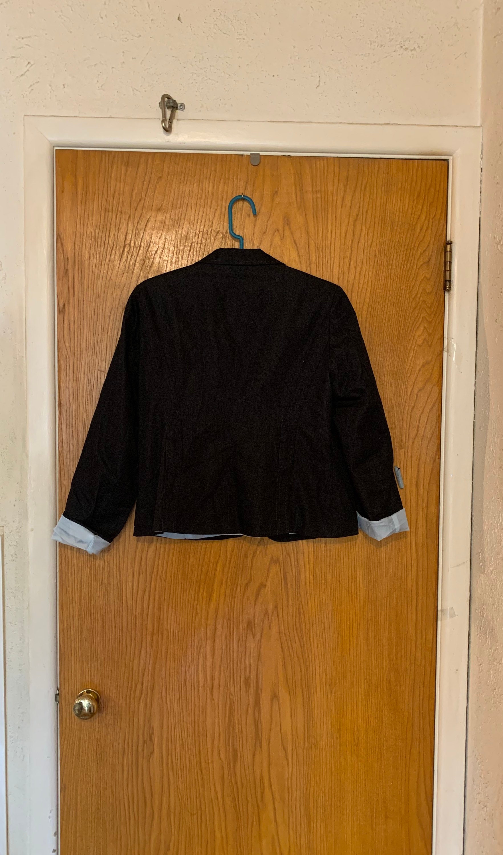 Women's Signature By Larry Levine Size 4 Black Button Up Trench Coat