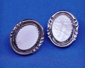 Vintage (500704) sterling silver handmade earrings, southwestern 925 silver studs with pink mother of pearl inlay, silver tested