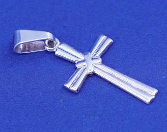 Vintage Sterling silver handmade pendant, 925 cross, stamped 925