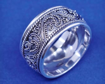 Size 8.25, vintage Sterling silver handmade band, 925 swirl ring with beads