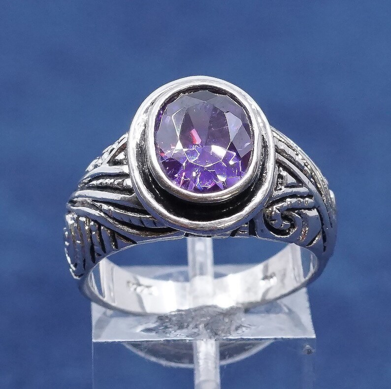 Sterling silver handmade ring 510305 vintage stamped 925 Size 8.25 solid 925 silver with amethyst ring