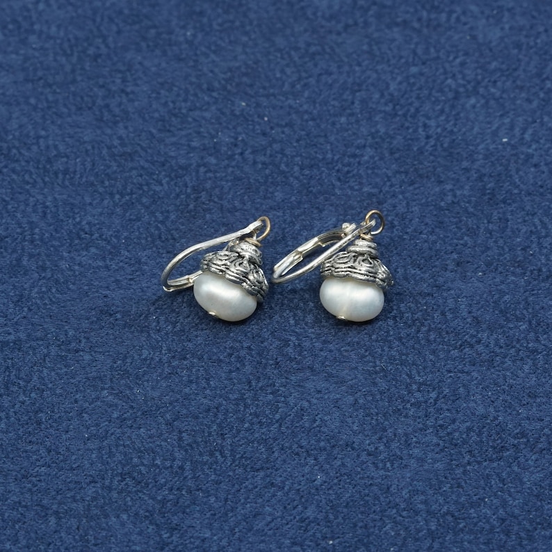 solid 925 silver hooks with pearl drops 500509 stamped 925 Sterling silver handmade earrings Vintage