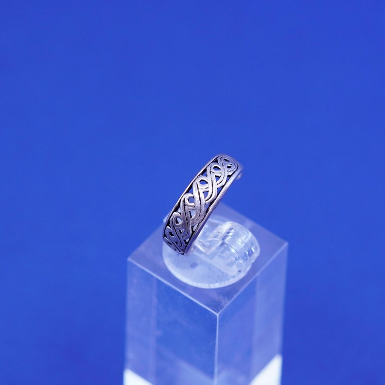 Size 5 filigree 925 band vintage Sterling silver handmade ring stamped 925 open end