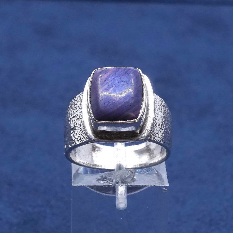 Sterling silver handmade ring solid 925 silver with purple agate and wave details vintage Size 7 510352 stamped sterling OTTO