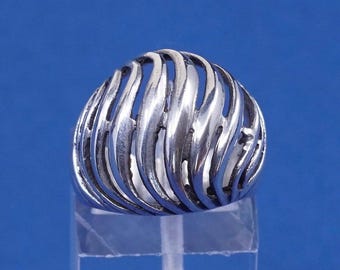 sz 4.75, vtg Sterling silver handmade ribbed ring, 925 statement ring w/ wave