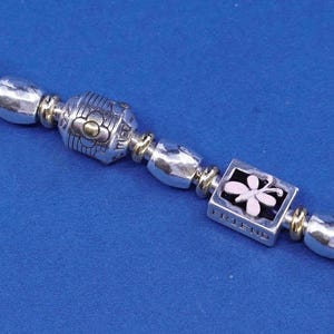 6.25+1”, vtg Brighton B Silver Tone bracelet, with heart charm “sister, mother image 4