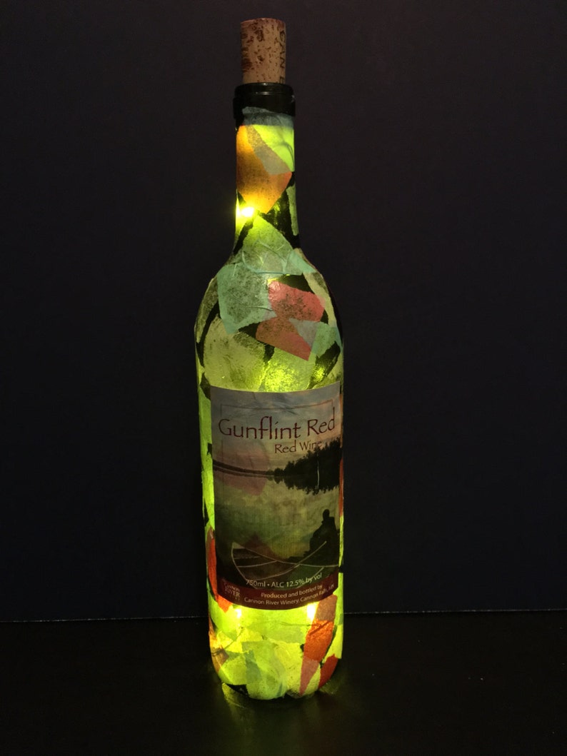 Gunflint Red Wine Bottle Light – Minnesota Canyon River Winery Gunflint Red Wine Bottle Light – Minnesota Canyon River Winery